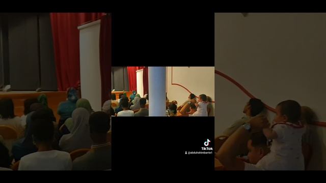 Recitation of the Holy Quran and English subtitle by (Abdul Rahim Ibn Mohammad Barrie) смотреть онлайн