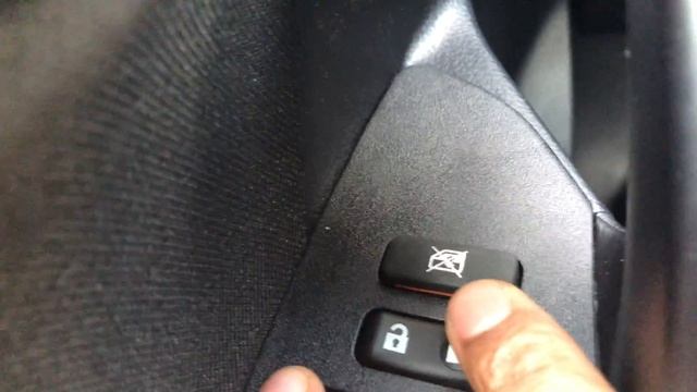 TOYOTA COROLLA - WINDOW LOCK AND UNLOCK CONTROLS