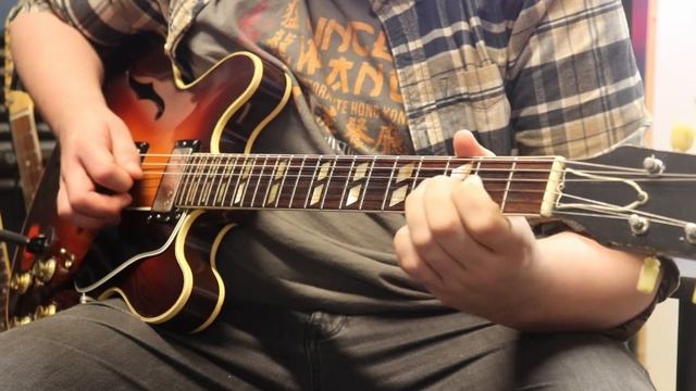 1964 Gibson ES 345 - The Old Lady смотреть онлайн