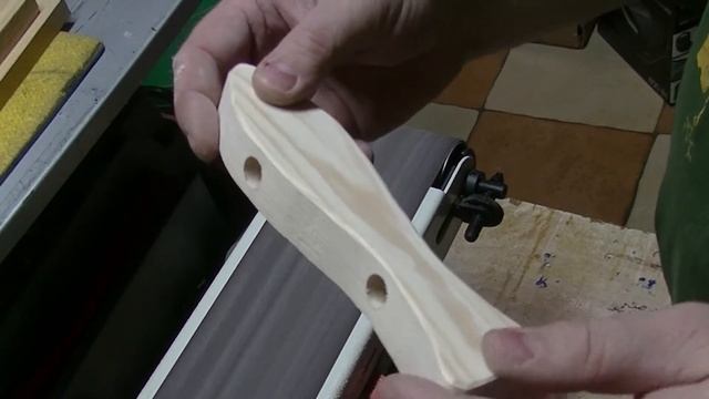 Поделки из дерева. Подставка под горячее "Рыбки". смотреть онлайн