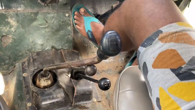 85 MODEL MAHINDRA JEEP 4 WHEEL DRIVE GEAR SYSTEM смотреть онлайн