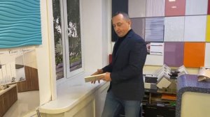 Какой материал выбрать для подоконников? Акриловый камень или кварцевый агломерат?