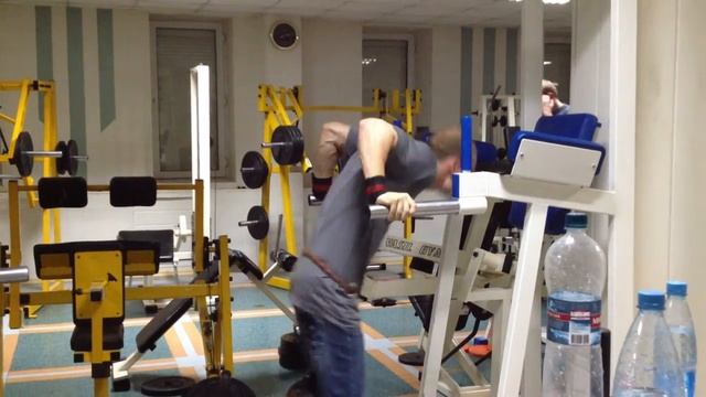 Deny Montana - 40 отжиманий на брусьях с гирей 24 кг / Dips - 40 reps with extra 24 kg смотреть онлайн