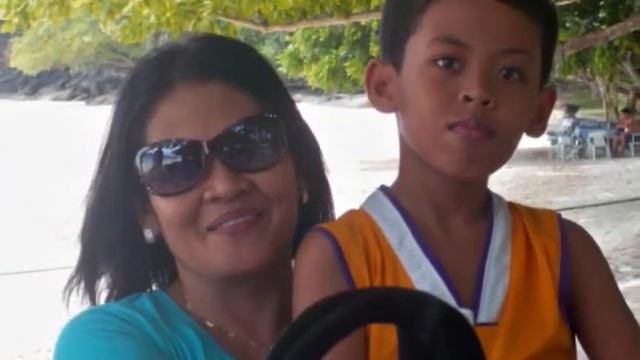 My Simple Present to my Simple Mother (edited) смотреть онлайн