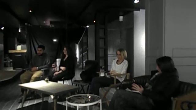 2018-04-18: открытие книжной полки изд-ва "Нюанс" в магазине "Книжный" (1)