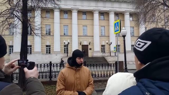 Павел Перец о Покровских казармах (Покровский бульвар, 3с1) смотреть онлайн