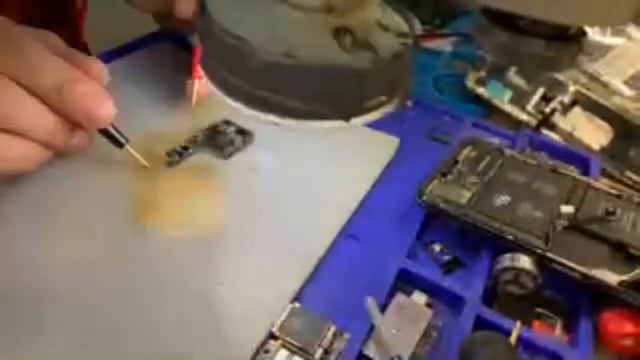 Айфон Х не включается г Москва смотреть онлайн