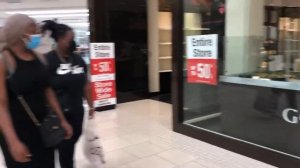 Aventura Mall торговый центр в Майами. LV, Gucci, Jimmy Choo, Prada, Victoria's Secret, Pandora
