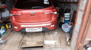 Установка парктроников  KIA RIO 3