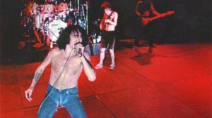 AC/DC ( RARE BON SCOTT RECORDING 1979 )  DANGEROUS BUSINESS