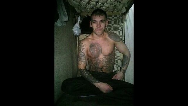 Как в тюрьме в хату входят смотреть онлайн