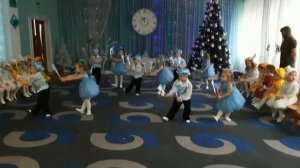 Танец с фонариками (младшая группа) Одесса д\с №306