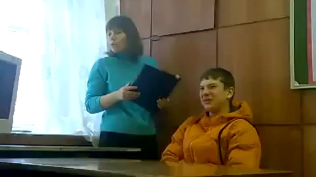ШКОЛОТА В ШКОЛЕ