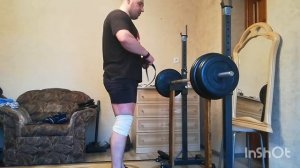 Делаю (румынскую тягу)объясняю технику выполнения