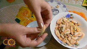 ???КАК ПРАВИЛЬНО сварить и почистить КРЕВЕТКИ.
