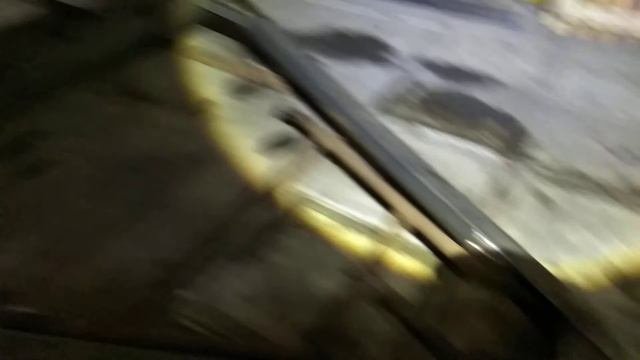 Самодельный легковой прицеп без подвески.