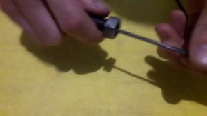 Держатель (цанга) для надфилей из болта и гайки.