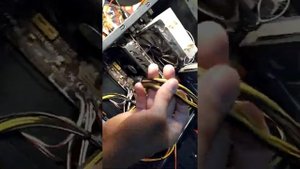 Новая видеокарта не запускается - RX 270 - помогите решить проблему