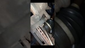 Замена тормозных колодок на Nissan Almera G15 (Рено Логан)