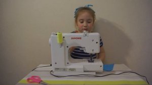 Детская швейная машинка JANOME Sew Mini Delux Шьем Angry Birds Kids machine JANOME