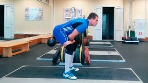 Махи гирей над головой: техника выполнения