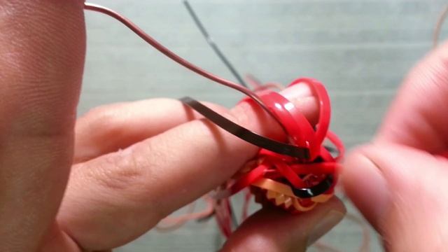 Snake Tutorial LanyardScoubidouGimpBoondoggle  Part 5 second part of the tail