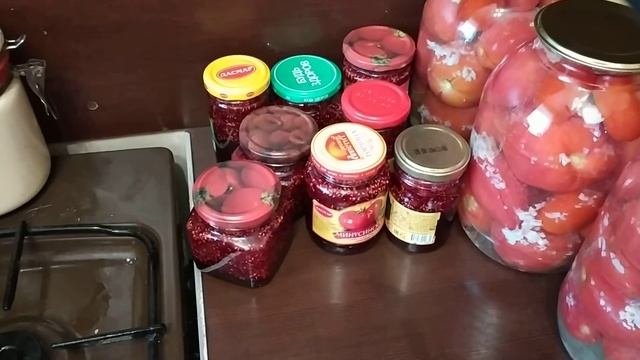 Суббота.Выходной.Смена труда это лучший отдых.Заполняю погребок.Обзор заготовок на зиму.