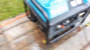 Генератор Makita EG2250A как резерв для загородного дома / backup gasoline generator for the house