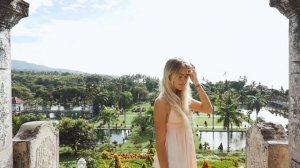 Женская Весна  Людмила Соколова