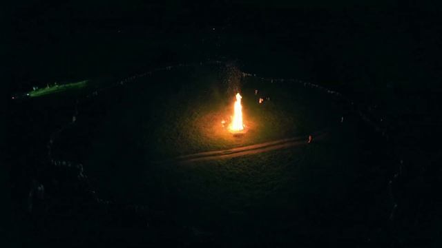 Окунево, праздник Перуна 2021г. Большой костер у реки Тара! смотреть онлайн