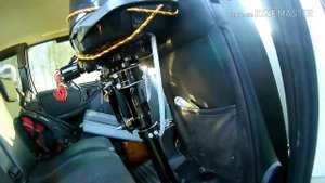 Простейшая перевозка лодочного мотора SUZUKI DF2.5S в ниве шевроле.
