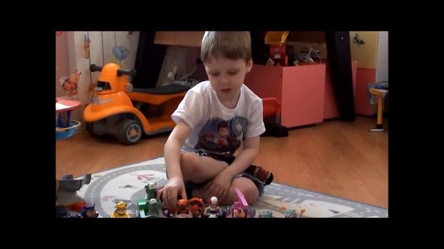 #ЛЮБЛЮЩЕНЯЧИЙПАТРУЛЬ Щенячий Патруль Paw Patrol Игрушки Лева смотреть онлайн