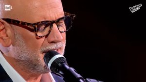 Arisa chiede il bis a Mario con “In Assenza Di Te” | The Voice Senior 4 | Semifinale