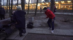 Измайловский пятачок: пляшут Любовь Погонина и Михаил Заморин.