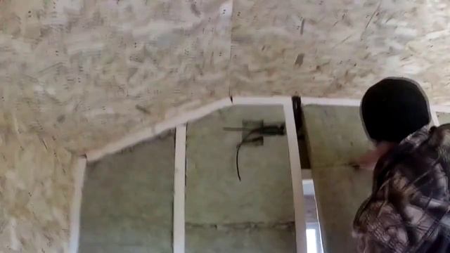 КАК СДЕЛАТЬ ПЕРЕГОРОДКИ ИЗ ДЕРЕВА СВОИМИ РУКАМИ.ДЕЛАЕМ ПРОЕМЫ ПОД ОКНА В БАНЕ ИЗ смотреть онлайн