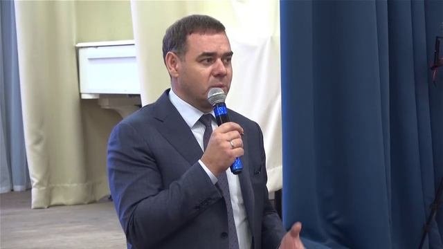 Александр Лазарев принял участие в отчёте главы Еманжелинского муниципального района