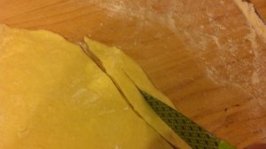 Хворост хрустящий (рецепт на водке)