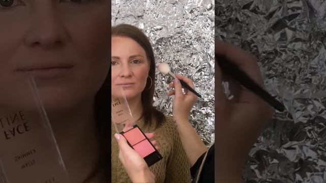 Макияж смоки айс с помощью косметики бренда SHINEWELL смотреть онлайн