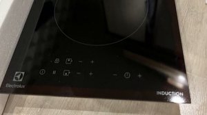 Индукционная варочная панель Electrolux IPE3241KC (IPE 3241 KC)