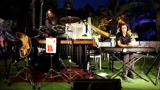 Maria Cervantes Montuno - El Mariachi Clip смотреть онлайн