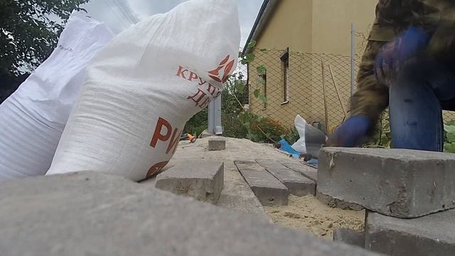 Заезд на участок и укладка тротуарной плитки пробная смотреть онлайн