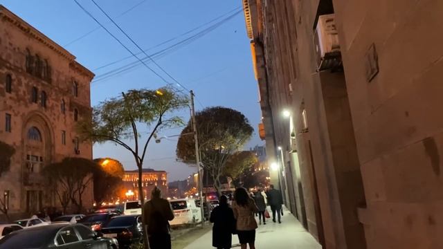 #VLOG #YEREVAN 3|#Armenia Приезд мамы ? #hayastan #армения #ереван #каскад #достопримечательности смотреть онлайн