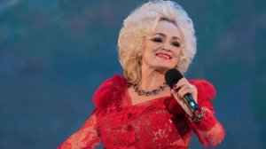 Надежда Кадышева стала более востребована, благодаря патриотической тематике своих песен