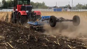 ООО Кубаньсельмаш  Кировец "Кирюша"  К - 4 (240 л.с.) БДМ - 3,6х4ПС