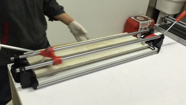 Bàn cắt gạch Rubi K-180 NEW смотреть онлайн