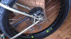 Колёса BONTRAGER 27,5" и бустер для накачки бескамерных колёс NORDBERG CH-3A