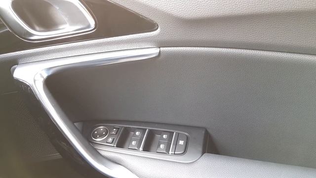 2019 - 2019 Kia Ceed Ceed 1.6L 28,595 смотреть онлайн