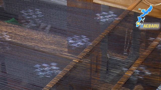 第七旅　「🧵南風原町で琉球絣を学ぶ！🧶」（かすりロード、大城廣四郎織物工房、かすり会館、はえるん）【🇯🇵字幕👂】 смотреть онлайн