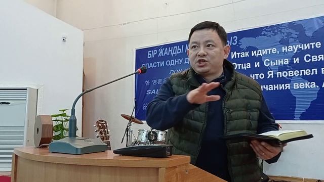 УТРЕННЯЯ МОЛИТВА. 12.02.21 смотреть онлайн