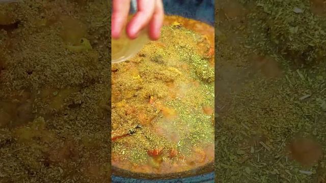ЭТО БЛЮДО ИЗ КУРИЦЫ ТАЕТ ВО РТУ!!! ЧАХОХБИЛИ В КАЗАНЕ НА КОСТРЕ #чахохбилиизкурицы